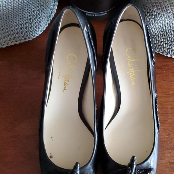 Adorable Cole Haan pumps - Picture 6 of 7